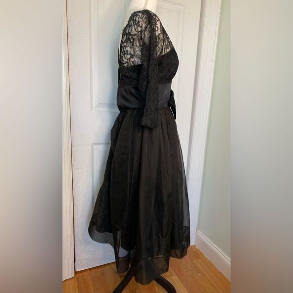 1950s Dior Style Vintage Black Lace Dress - Picture 5 of 13